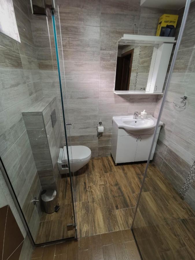 Sobe I Apartmani Casa Mia Pecinci Exterior foto